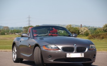 BMW VEHICLE Z4 CAR CONVERTIBLE