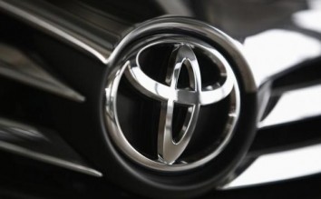 Toyota recalls 247,000 vehicles in U.S. over Takata air bag issue