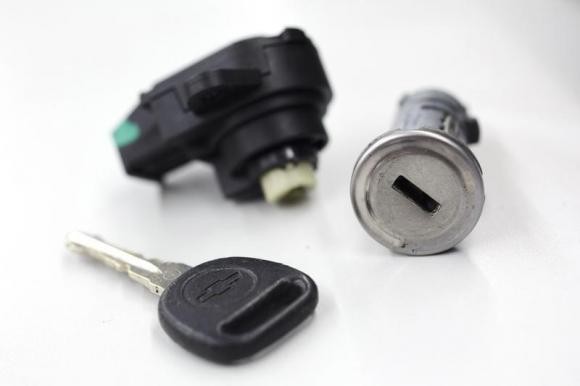Two more deaths identified by GM ignition-switch program